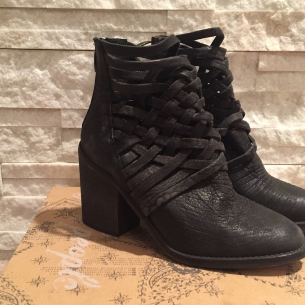 FREE PEOPLE Carrera Boots